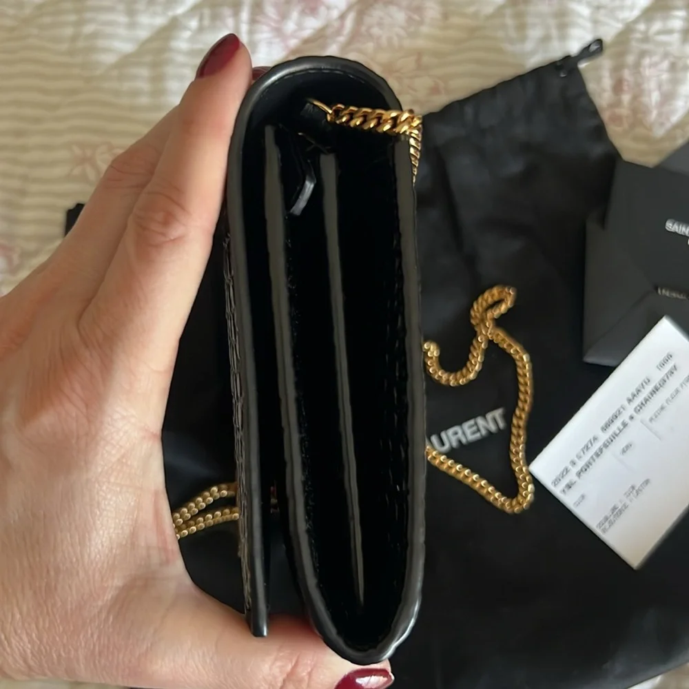NWT Saint Laurent Black Croc Embossed WOC Bag with Gold Logo and removable chain - Picture 6 of 10
